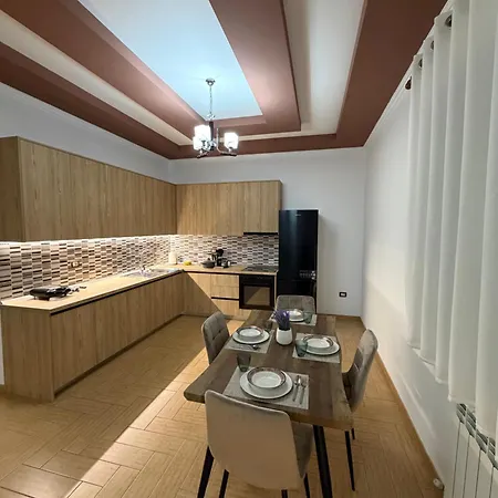 아파트 Comfort House Kamez