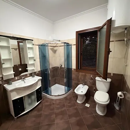 Comfort House Kamez